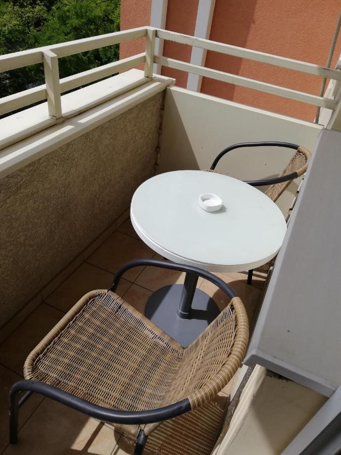Smiley 2 - Subotica Centar Apartment Екстериор снимка