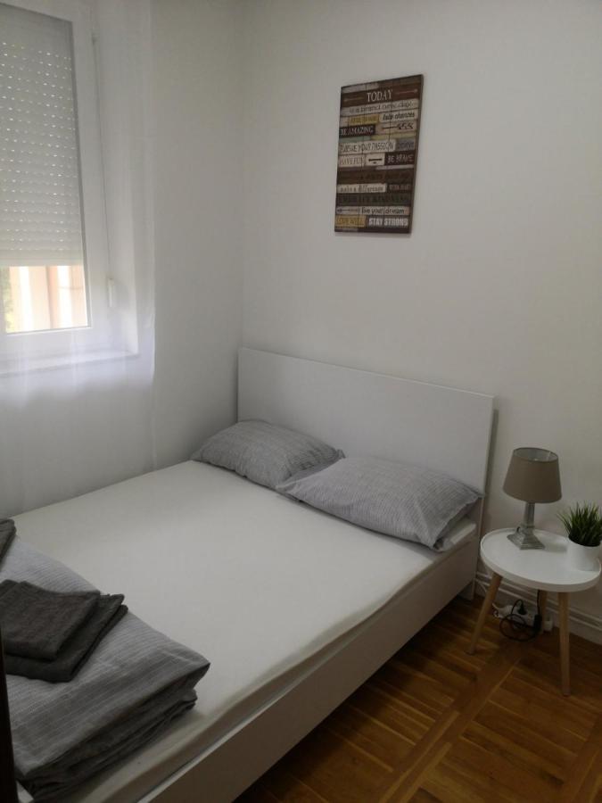 Smiley 2 - Subotica Centar Apartment Екстериор снимка