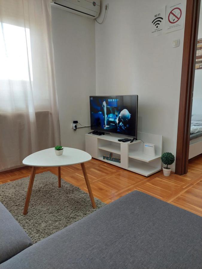 Smiley 2 - Subotica Centar Apartment Екстериор снимка