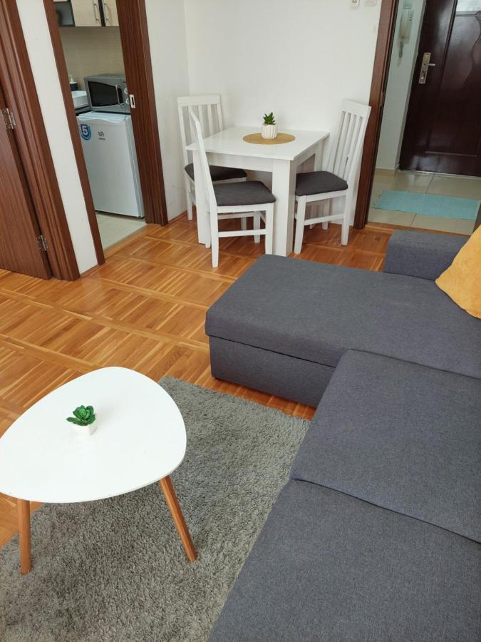 Smiley 2 - Subotica Centar Apartment Екстериор снимка